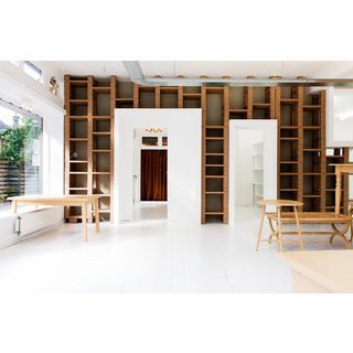 Furniture assembly