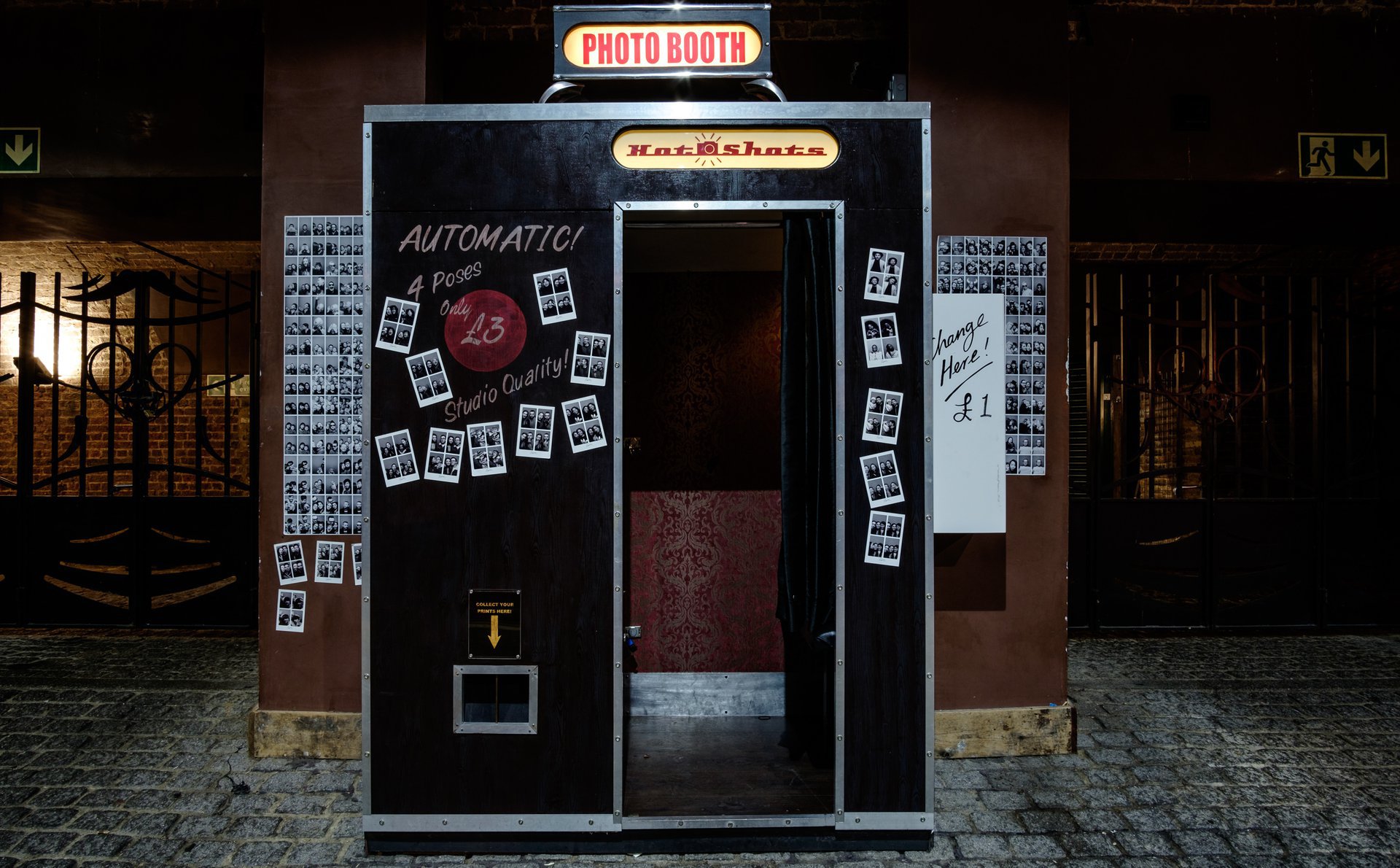 Photo booth rental