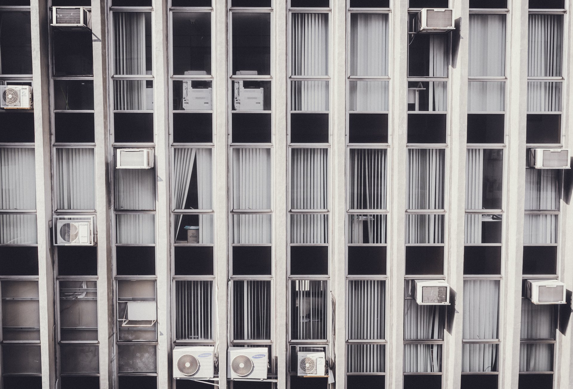 Air conditioning maintenance
