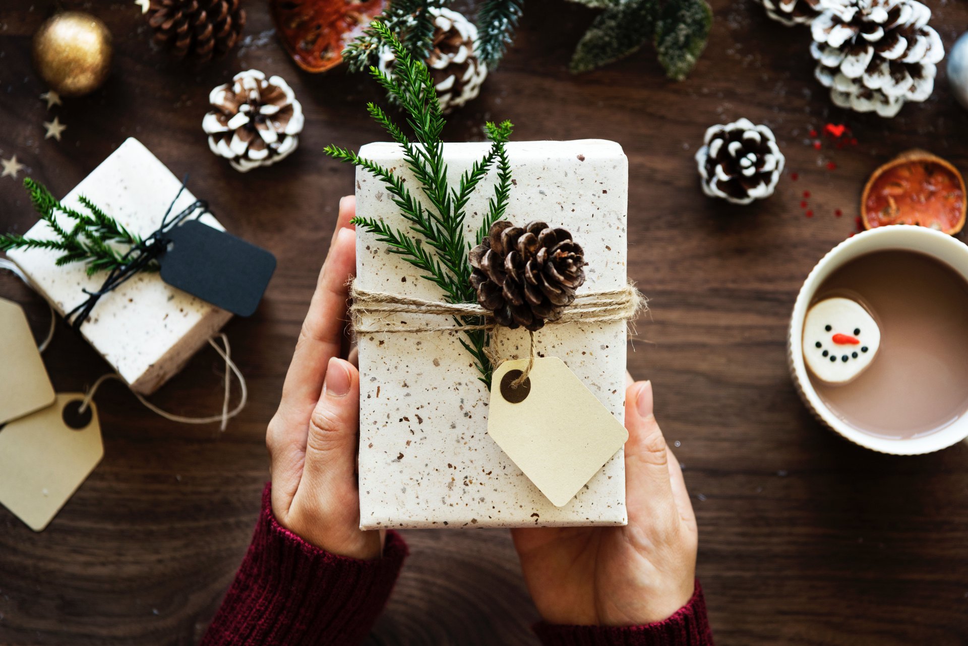 Christmas gifts delivery